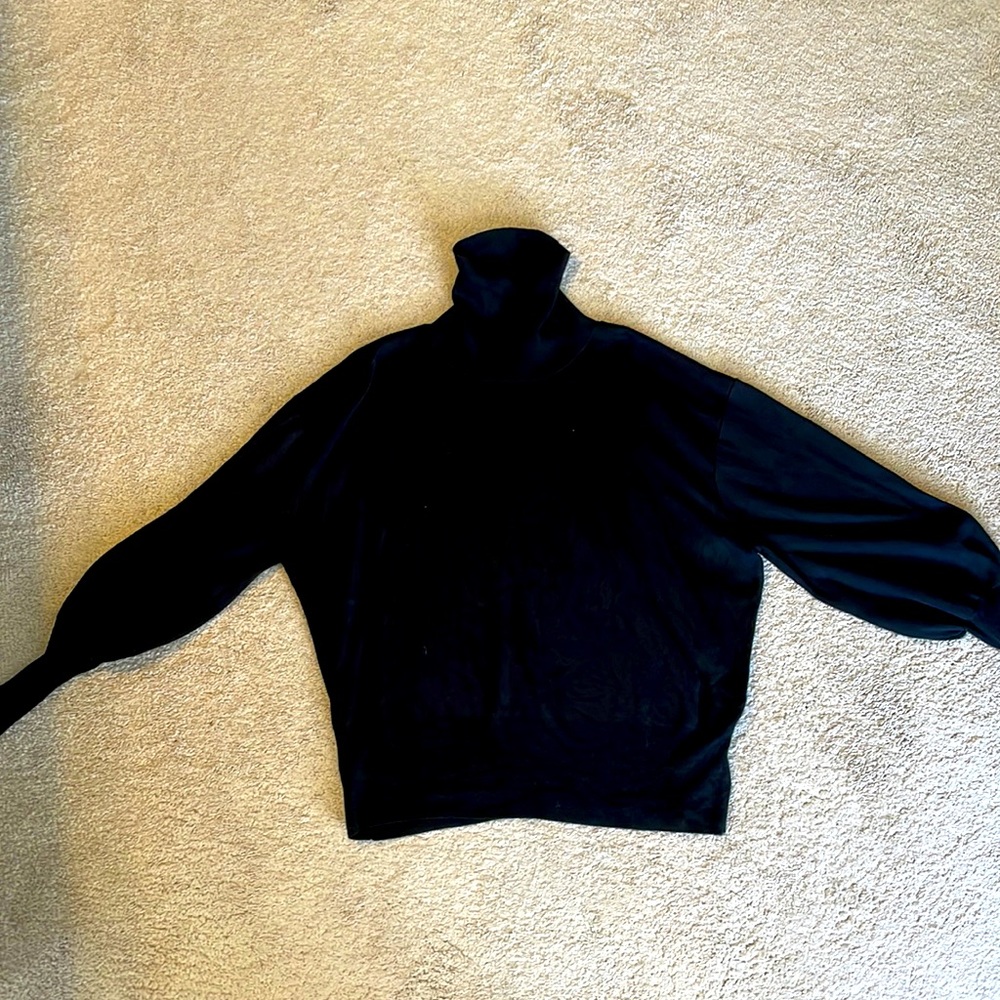 Turtleneck knit pullover sweater black
